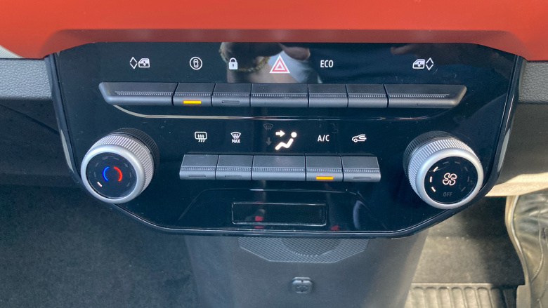 Dacia Spring 27kWh Expression 65 48kW 5dr Auto Electric Hatchback